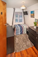 Room-charming London Guest Room With Gar