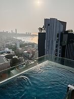 The base central Pattaya