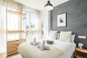 Arturo Soria Stays by Charming