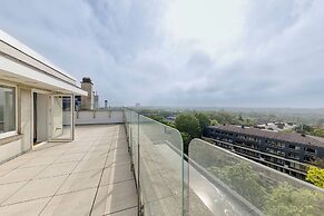 Penthouse avec Cinéma Privé