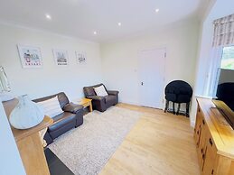 Refurb Private Suite - Wimbledon & Airport Access