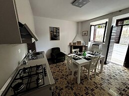 Charming Umbrian Apartment in Castel Viscardo