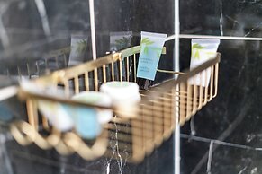 Avari Apartments - Notting Hill