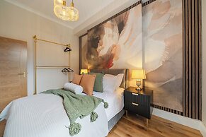 Avari Apartments - Notting Hill
