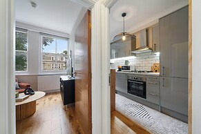 Avari Apartments - Notting Hill