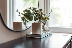 Avari Apartments - Notting Hill