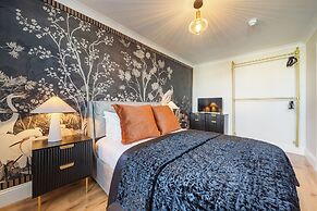 Avari Apartments - Notting Hill