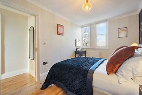 Avari Apartments - Notting Hill