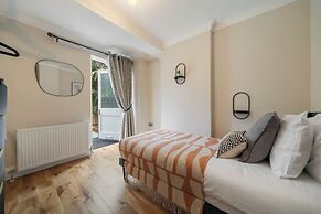 Avari Apartments - Notting Hill