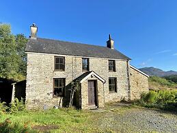 Cae'n Y Coed Cottage