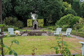 Lewtrenchard Manor