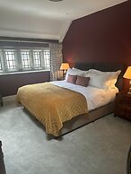 Lewtrenchard Manor