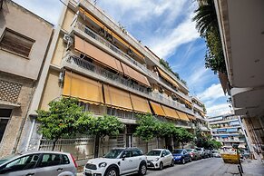 Arco - 2-BR Apt in the Heart of Athens