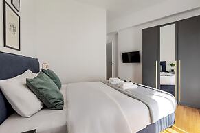 Arco - 2-BR Apt in the Heart of Athens