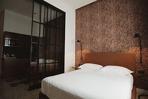 Palazzo Sebeto