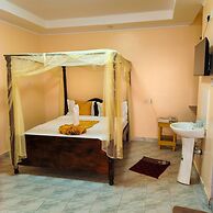 Jacaranda Luxury Suites