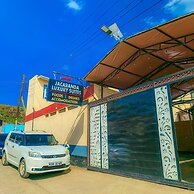 Jacaranda Luxury Suites