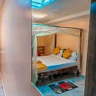 Jacaranda Luxury Suites