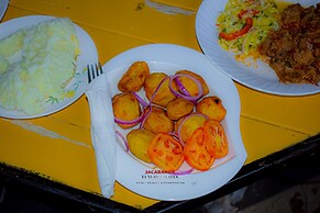 Jacaranda Luxury Suites