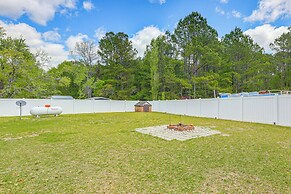 Walk to Hadnot Creek: Coastal Escape w/ Yard