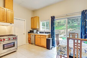 Hike & Explore: Guest Suite w/ Deck in Issaquah
