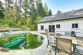 Hike & Explore: Guest Suite w/ Deck in Issaquah