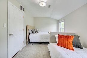 Walk to Dtwn Greensburg: Charming Unit w/ Deck!