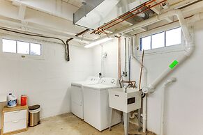 6 Mi to Rabbit Hash: Rural Home w/ 2 Porches