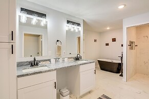 Yard w/ Patio: Family-friendly Home in Lamar!