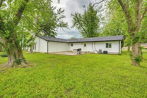 Yard w/ Patio: Family-friendly Home in Lamar!