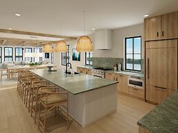 Waterfront Luxury Home - Tidelands House