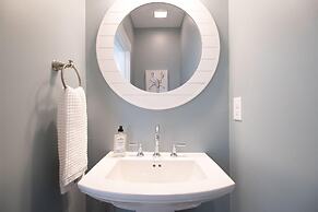 Salty Dalty & Three Buoys 3 Bedroom Townhouse