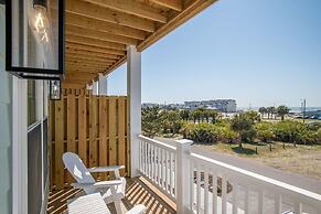 Salty Dalty & Three Buoys 3 Bedroom Townhouse