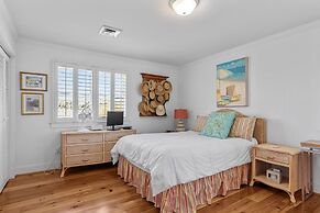 Joyner Cottage 4 Bedroom Home