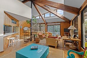 Beach Grove 3 Bedroom Home