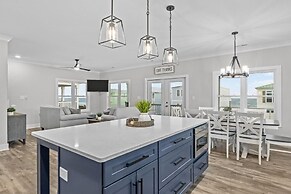 Forever Blue 6 Bedroom Home