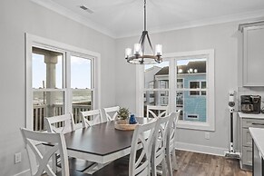 Forever Blue 6 Bedroom Home