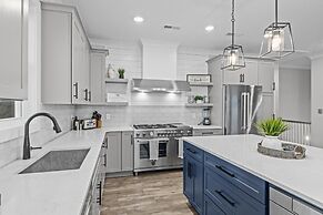 Forever Blue 6 Bedroom Home