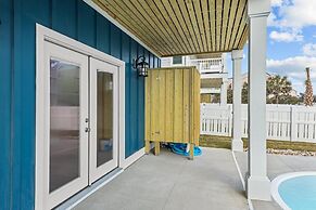 Forever Blue 6 Bedroom Home