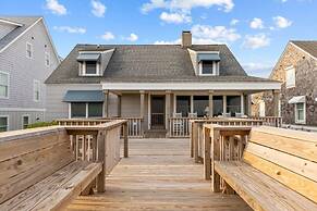 Sutton Cottage 5 Bedroom Home