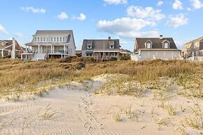 Sutton Cottage 5 Bedroom Home