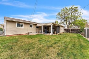 Cozy Loveland Ranch Perfect For Relaxation 3 Bedroom Home