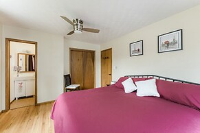 Cozy Loveland Ranch Perfect For Relaxation 3 Bedroom Home