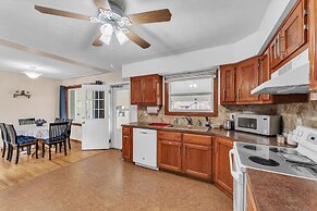 Cozy Loveland Ranch Perfect For Relaxation 3 Bedroom Home