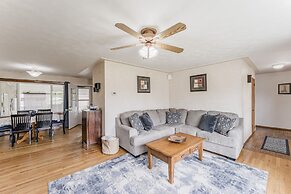 Cozy Loveland Ranch Perfect For Relaxation 3 Bedroom Home