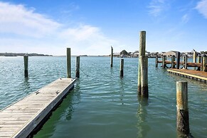 Condo On Front 1 Bedroom Condo