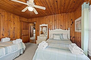 Pollock Cottage 6 Bedroom Home