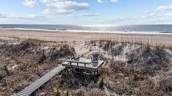 Pollock Cottage 6 Bedroom Home