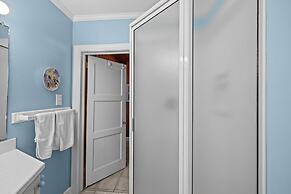 Pollock Cottage 6 Bedroom Home