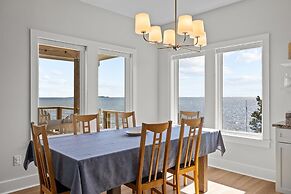 Banks' Haven 3 Bedroom Home